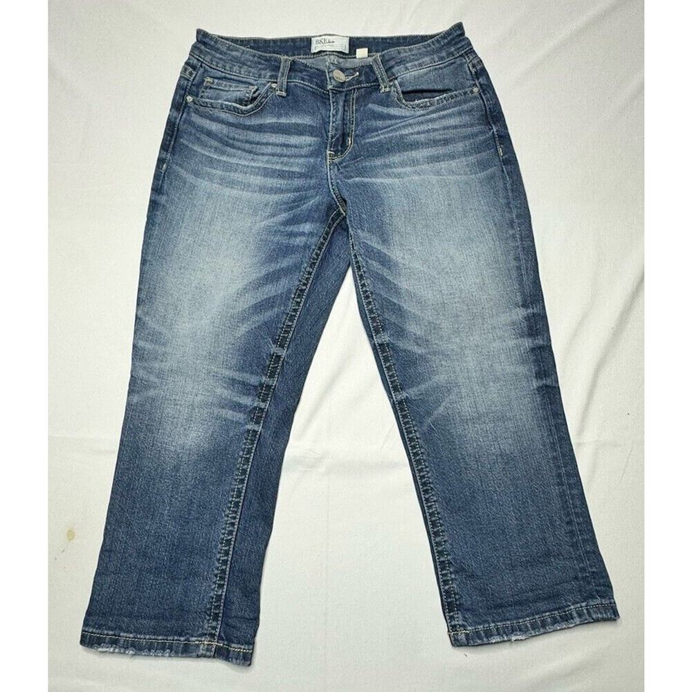 BKE Denim Buckle Women's Gabby Curvy Fit Capri Blue Jeans - Size 26 (30x22)